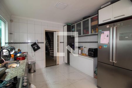 Casa à venda com 220m², 3 quartos e 4 vagas Casa à venda com 220m², 3 quartos e 4 vagasCozinha