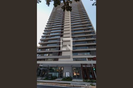 Apartamento à venda com 160m², 3 quartos e 3 vagas Apartamento à venda com 160m², 3 quartos e 3 vagasFacada