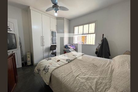 Casa à venda com 300m², 5 quartos e 2 vagas Casa à venda com 300m², 5 quartos e 2 vagasquarto 3