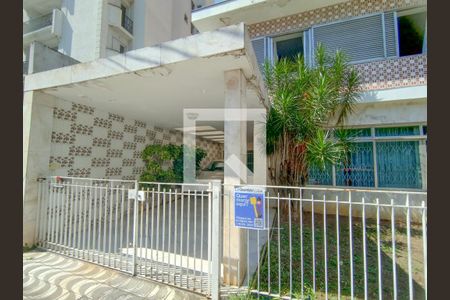 Casa à venda com 220m², 4 quartos e 3 vagasFachada 