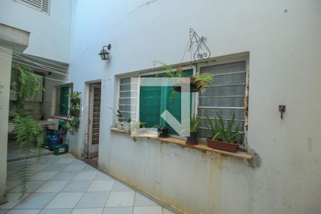 Casa à venda com 220m², 4 quartos e 3 vagasÁrea externa 