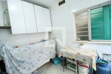 Casa à venda com 220m², 4 quartos e 3 vagasÁrea de serviço