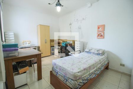 Casa à venda com 220m², 4 quartos e 3 vagasQuarto 