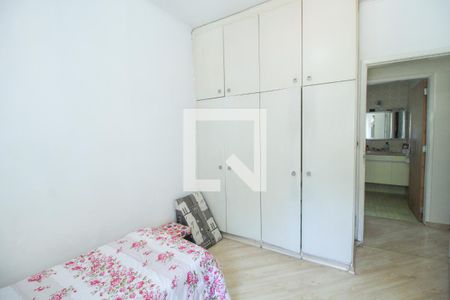 Casa à venda com 220m², 4 quartos e 3 vagasQuarto 