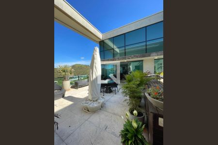 Apartamento à venda com 380m², 3 quartos e 3 vagasLazer