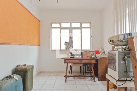 Casa à venda com 180m², 3 quartos e 5 vagasEdícula