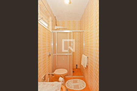 Casa à venda com 180m², 3 quartos e 5 vagasBanheiro da Suíte