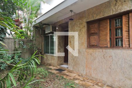 Casa à venda com 180m², 3 quartos e 5 vagasJardim