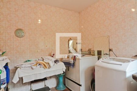 Casa à venda com 180m², 3 quartos e 5 vagasÁrea de Serviço