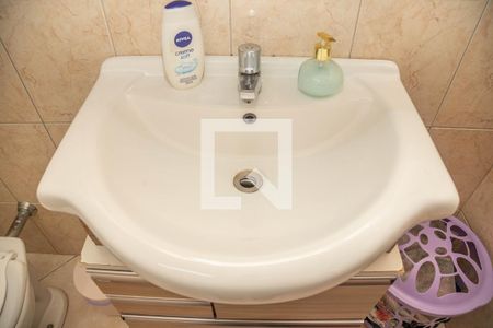 Casa à venda com 310m², 5 quartos e 4 vagasCasa 1 - banheiro da suíte