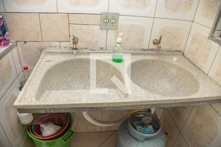 Casa à venda com 310m², 5 quartos e 4 vagasCasa 1 - área de serviço e lazer