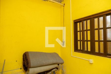 Casa à venda com 310m², 5 quartos e 4 vagasQuarto de Serviço