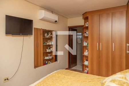 Casa à venda com 310m², 5 quartos e 4 vagasCasa 1 - suíte