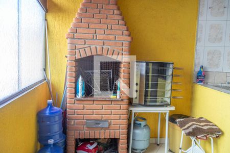 Casa à venda com 310m², 5 quartos e 4 vagasCasa 1 - área de serviço e lazer - churrasqueira