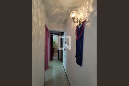 Corredor de apartamento para alugar com 2 quartos, 52m² em Vila Água Funda, São Paulo