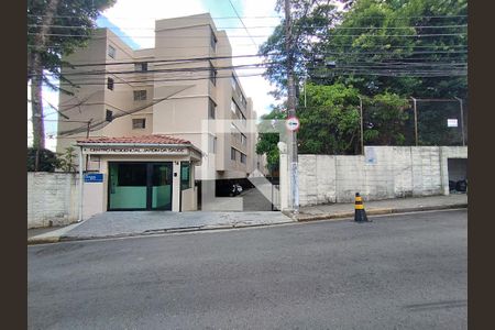 Fachada e portaria de apartamento para alugar com 2 quartos, 52m² em Vila Água Funda, São Paulo