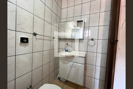 Casa à venda com 150m², 2 quartos e sem vagaBanheiro da Suíte