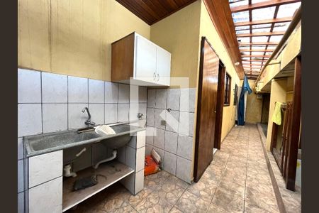 Casa à venda com 150m², 2 quartos e sem vagaÁrea de Serviço