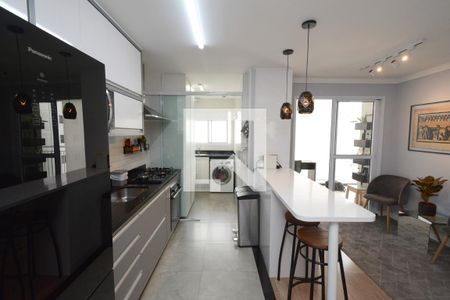 Apartamento à venda com 80m², 3 quartos e 2 vagasCozinha