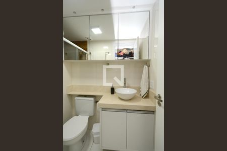 Apartamento à venda com 80m², 3 quartos e 2 vagasBanheiro da Suíte