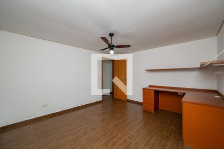 Casa à venda com 230m², 5 quartos e 2 vagasQuarto 2