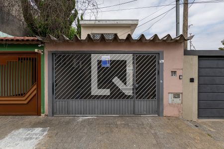 Casa à venda com 230m², 5 quartos e 2 vagasFachada