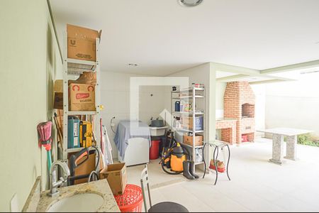 Casa à venda com 246m², 3 quartos e 5 vagasÁrea de Serviço