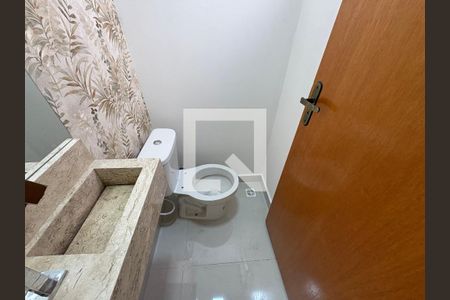 Lavabo 2 de casa à venda com 3 quartos, 140m² em Vila Camilópolis, Santo André