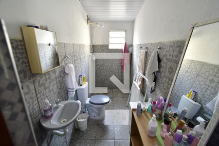 Casa à venda com 460m², 4 quartos e 4 vagasBanheiro Suíte