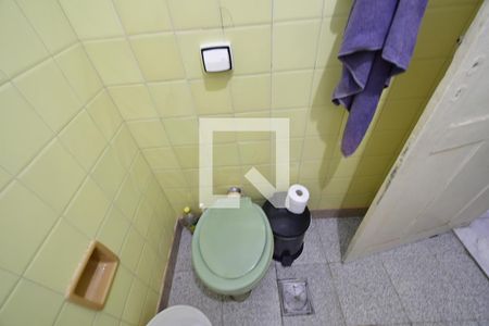 Casa à venda com 460m², 4 quartos e 4 vagasBanheiro Serviço - Casa 1