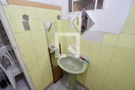 Casa à venda com 460m², 4 quartos e 4 vagasBanheiro Serviço - Casa 1