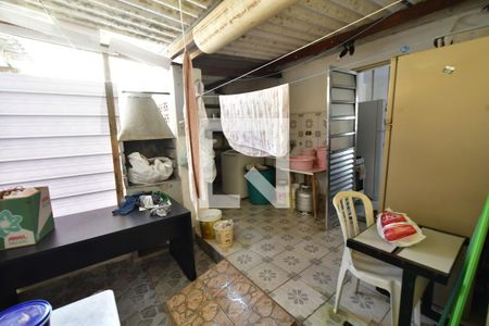 Casa à venda com 460m², 4 quartos e 4 vagasÁrea de Serviço - Casa 1