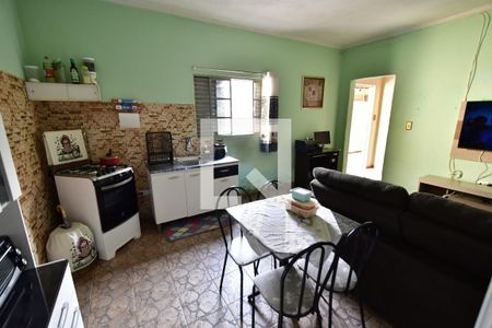 Casa à venda com 460m², 4 quartos e 4 vagasCozinha - Casa 3