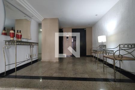 Apartamento para alugar com 104m², 3 quartos e 1 vaga Apartamento para alugar com 104m², 3 quartos e 1 vagaHall de entrada
