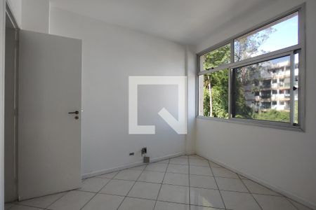 Apartamento para alugar com 104m², 3 quartos e 1 vaga Apartamento para alugar com 104m², 3 quartos e 1 vagaQuarto 3