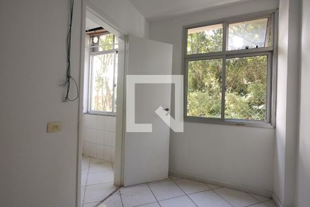Apartamento para alugar com 104m², 3 quartos e 1 vaga Apartamento para alugar com 104m², 3 quartos e 1 vagaQuarto de Serviço