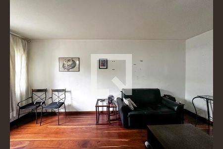 Apartamento para alugar com 70m², 2 quartos e 1 vagaSala
