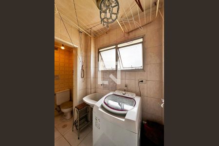 Apartamento para alugar com 70m², 2 quartos e 1 vagaÁrea de Serviço