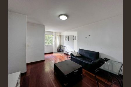 Apartamento para alugar com 70m², 2 quartos e 1 vagaSala