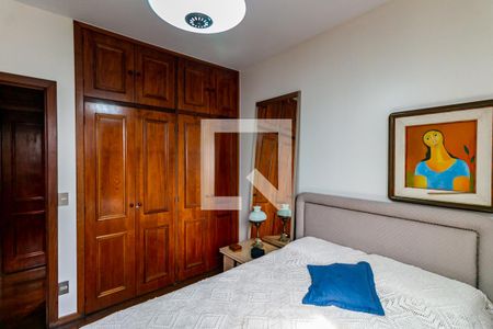 Quarto  de apartamento à venda com 4 quartos, 340m² em Lourdes, Belo Horizonte