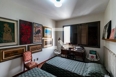 Quarto  de apartamento à venda com 4 quartos, 340m² em Lourdes, Belo Horizonte