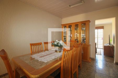 Casa à venda com 374m², 4 quartos e 1 vagaQuarto 