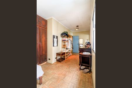 Casa à venda com 192m², 4 quartos e 2 vagasSuíte 2