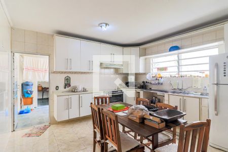 Casa à venda com 192m², 4 quartos e 2 vagasCozinha