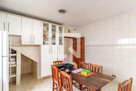 Casa à venda com 192m², 4 quartos e 2 vagasCozinha
