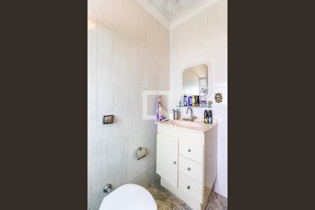 Casa à venda com 192m², 4 quartos e 2 vagasBanheiro da Suíte 2