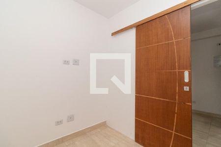 Quarto 1 de apartamento para alugar com 2 quartos, 35m² em Vila Ré, São Paulo