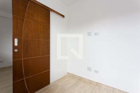 Quarto 2 de apartamento para alugar com 2 quartos, 35m² em Vila Ré, São Paulo