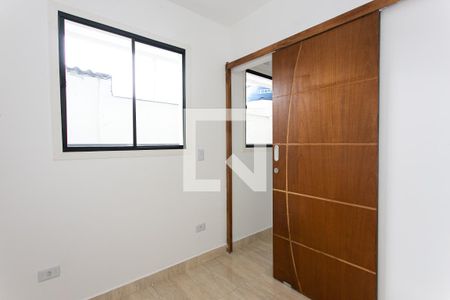 Quarto 2 de apartamento para alugar com 2 quartos, 35m² em Vila Ré, São Paulo