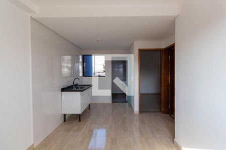 Sala/Cozinha de apartamento para alugar com 2 quartos, 35m² em Vila Ré, São Paulo